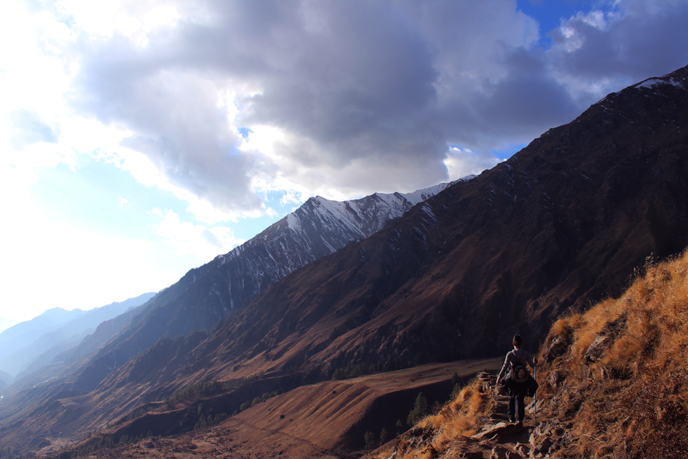 इस घाटी के रंग बरसात के दिनों में अलग होते हैं और सर्दियों में अलग।